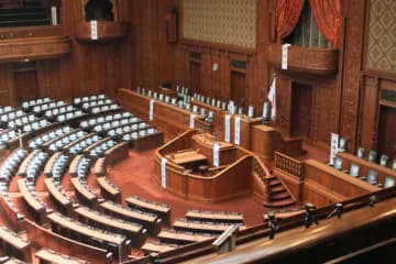 高市総裁誕生で日本経済はどう動く？ 株価急騰と円安の背景を読み解く