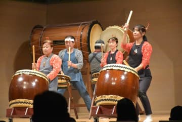 「ひたち秋祭り」開幕　伝統の踊り、太鼓に拍手　12日まで　茨城・日立