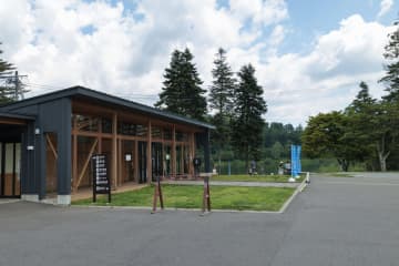 写真家が教えるお気に入りの「道の駅」 道の駅ビーナスライン蓼科湖 八ヶ岳・御射鹿池・白駒池などの撮影拠点に