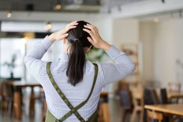 よく「106万の壁」「130万の壁」「160万円の壁」って聞きますが、結局どの金額を超えると損するのでしょうか？