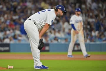 ドジャース・カーショーの不可解続投はスコットのせい「ユニホームを着た瞬間すべてが…」＝米報道