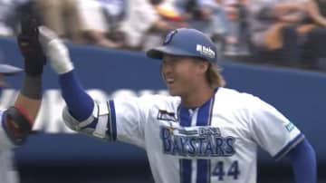 DeNAが初回に5失点からの5得点で同点　佐野恵太＆石上泰輝がアベック弾　巨人・戸郷翔征を攻略