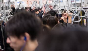 混雑する路線ランキング【満員電車ワースト10】一番混む区間はどこ？