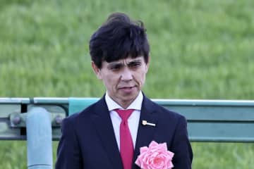 上村洋行調教師 JRA通算200勝達成