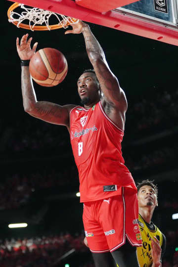 千葉J、宇都宮開幕4連勝　バスケBリーグ1部