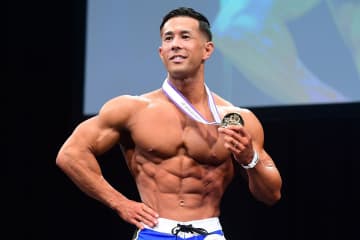 【ボディビル】伊吹主税がメンズフィジーク４連覇「仕事を変えて本当に楽しく過ごせてますね」
