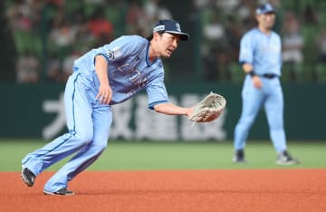 【西武】源田壮亮「ゴールデン・グラブ賞」陥落危機　高い守備率キープも…開幕出遅れで出番大幅減
