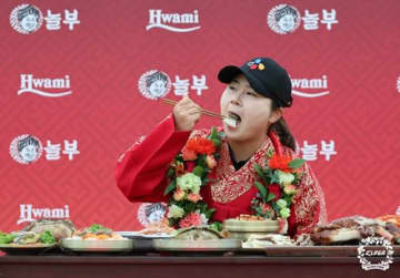 「そこで韓国料理フルコース!?」　韓国ゴルフ場での珍しい光景