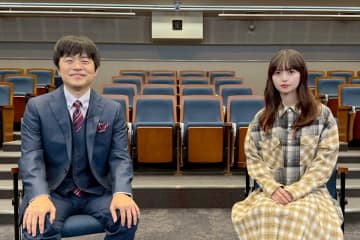 バカリズム「このフォーマットは完全なるテレビの発明」『ワンカット紀行』が地上波で復活　街の人がスマホリレーでワンカット撮影