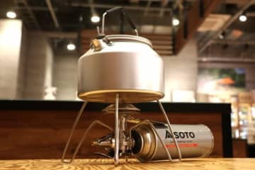 アウトドア用ガスバーナー、非常時に備えてCB缶タイプを選びたい　ショップ店員に聞く