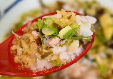 【丸亀製麺裏ワザ】うどんのつゆ＋おにぎりメニューで「お茶漬け」に大変身！無料メニューでアレンジも！