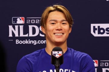 「見慣れない…」　山本由伸に“変化”…敵地出発前に気づいたファン驚き「黒？」