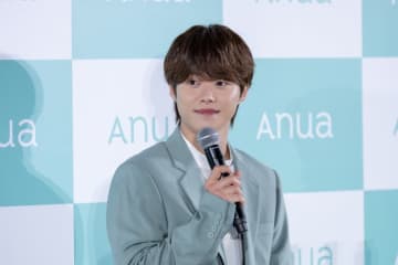 大橋和也、バーテンダー姿で新たな魅力　美肌の秘訣は「料理・水・お風呂」