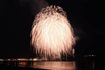 【ふじさわ江の島花火大会】が10月18日に開催！湘南で一番大きな花火が打ち上がる夜