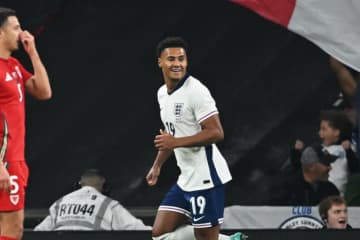 イングランド代表、ワトキンスの負傷離脱が決定…勝てばW杯出場決定のラトビア戦は22名で参戦