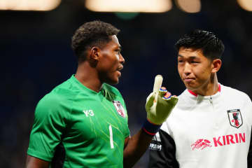 【日本代表】GK鈴木彩艶が語る早川友基との「良い関係」。さあブラジル戦!