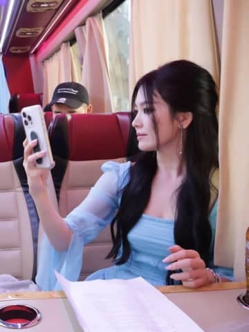 人気女優ソン・ヘギョ、『魔法のランプにお願い』ビハインドカット公開