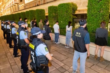 マカオ治安警察局が一斉取り締まり実施…違法両替やオーバーステイなど違法違反行為の9人発見