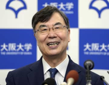 坂口さんに栄誉賞授与意向　ノーベル賞決定で滋賀知事