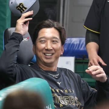 阪神藤川監督の宮崎遠征“リスケ”に主力、コーチ、スタッフら右往左往…台風接近が建前だが