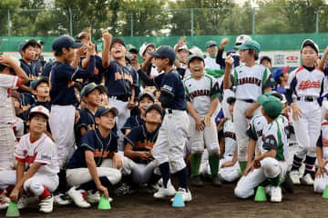 西崎幸広氏や里崎智也氏ら元プロ野球選手が草津市で熱血野球指導！！