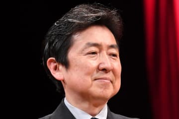 笠井信輔アナウンサー　テレビ復帰を報告「まだ右目は開きづらいのですが…」