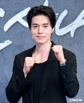 イ・ドンウク、自宅侵入や不適切な手紙も…プライバシー侵害に警告「法的措置を取る予定」