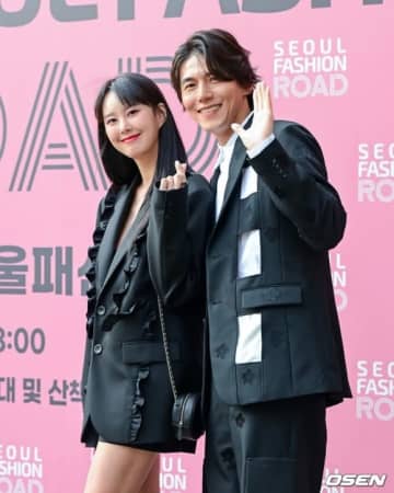 ソン・ジェヒ＆チ・ソヨン夫妻、双子の誕生を報告！1ヶ月遅れて公表した理由とは（動画あり）