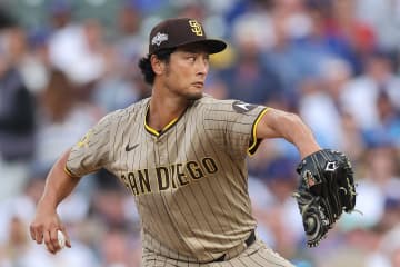 「切り捨てるには早すぎる」ダルビッシュ有がリリーフ転向か？ 今後の起用法を米メディアが提言「キャリア後半の生き残り策」「少々厳しく聞こえるかもしれないが...」