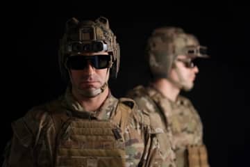 “戦闘員のテクノマンサー化”掲げる軍用MRヘルメット、Oculus創業者パーマー・ラッキーのAnduril発表