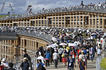 万博来場者2557万8986人　184日間の確定値