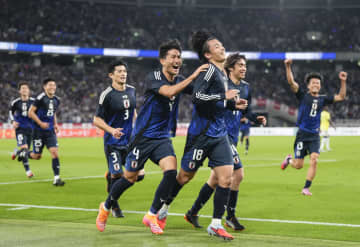 日本、ブラジルから初勝利　3―2で逆転、国際親善試合