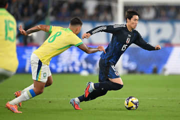 0-2で話し合い「前から行くか、後ろのままか」　鎌田大地が明かす…確認した「前から」