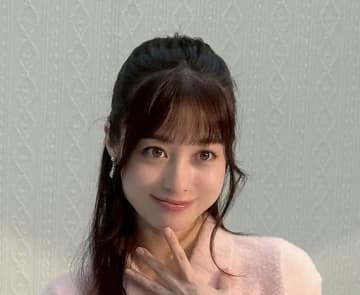 橋本環奈、4年連続の紅白司会ならず。SNSでは「選ばれなかったのは悲しい」「外れたんだね…」と惜しむ声も