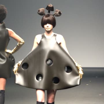 コシノジュンコ、“きのこ”がテーマのファッションショー開催　「初めてだからイメージが湧く」
