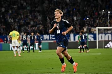 同点弾に繋がった伊東へのパス…堂安律「『走ってくれ』と思いながら…」　ブラジル戦勝利は「歴史を作った」