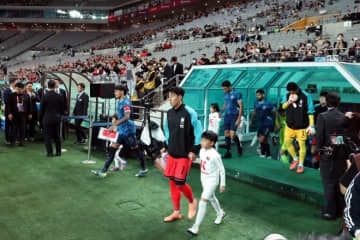 「興行的には大惨事！」韓国サッカー界、パラグアイ戦の“超ガラガラスタンド”にショック！「４万3000枚売れ残った」「ブラジル戦大敗だけが理由ではない」
