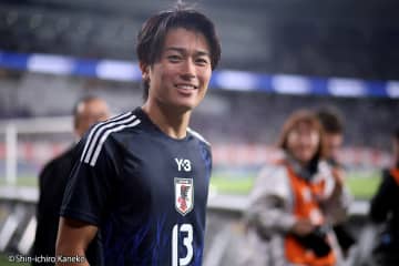 伊東純也との“ホットライン”再び！ 目と目で通じ合った中村敬斗「くるってわかっていた」