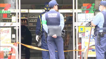 コンビニで従業員にハサミ突きつけ脅し現金10万円奪って逃走…現場近くで駆けつけた警察官が無職の男（32）を現行犯逮捕　神奈川・秦野市