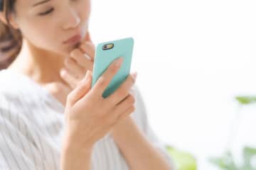 株価暴落を待つのは間違い？ データが語る、投資を始められない人の心理