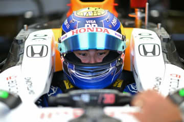 今やレッドブル育成も「やめてくれ」 24歳F1リザーブ岩佐が明かした“引退危機” レースで「恩返ししたい」逆境乗り越え目指す頂点