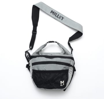 軽い、タフ、機動力UP！ 中身に合わせて高さを変えられるショルダーバッグはアウトドアでも万全