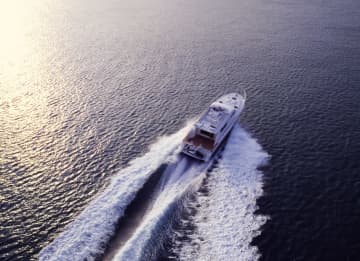 環境活動家グレタ氏と共に拿捕された ”日本人女性” が訴え『（ご飯は）1回しかもらってない。量も少なかった』と語りネットで話題に「ホテルに泊まってる訳じゃないんですから、、」「当たり前なのでは…」「自己責任でお願いしますよ」