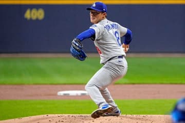 山本由伸、完投食らったブルワーズ監督は白旗　「これまでで最も支配的」初戦スネルと合わせ称賛