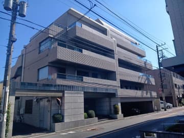ソブリン洗足 1階｜「洗足」駅徒歩3分、洗足の静けさと都心アクセスを手中に。区立幼・小学校徒歩10分圏内。大型犬2匹まで飼育可能。テラス付きの2LDK角部屋