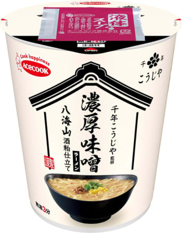 Amazonセールで「エースコック 千年こうじや監修 八海山酒粕仕立て 濃厚味噌ラーメン/鶏塩白湯ラーメン 12個」が7%OFF! 八海醸造の「千年こうじや」監修のもと、名酒「八海山」の酒粕の旨みをたっぷり詰め込んだカップ麺
