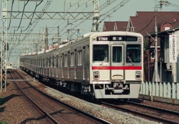 京王7000系、復刻塗装はコルゲートの「7728編成」！車番ステッカー付き記念乗車券も登場