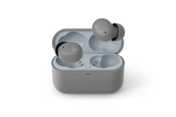 final、ASMR専用イヤホン『ZE500 for ASMR 3D』発売　近接3D音場で“囁き”をリアルに再現