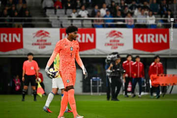 日本代表に3失点も、日韓W杯優勝GKがウーゴ・ソウザを擁護「セレソンは厳しい場所だが…」