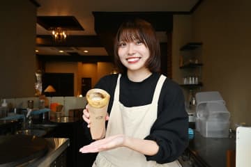 連日行列の「クレープ店」が大阪で喫茶店？限定メニューも新店舗で復活